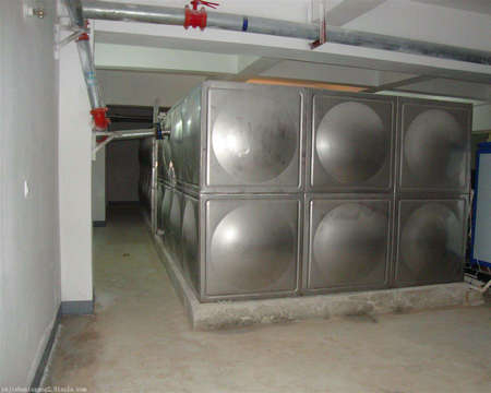 不銹鋼水箱的規格和特點:找到適合您的上佳選擇