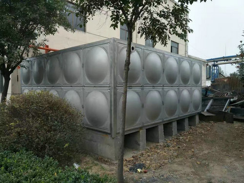 如何選擇適合不銹鋼水箱的不銹鋼板材